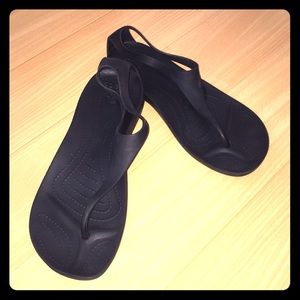 CROCS V FLIP SANDALS 10M